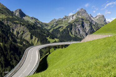 Österreich, Vorarlberg, Hochtannbergpass bei Schroecken - STSF000504