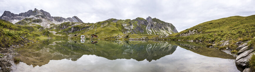 Österreich, Vorarlberg, Lechtaler Alpen, Zuersersee, Panorama - STSF000512