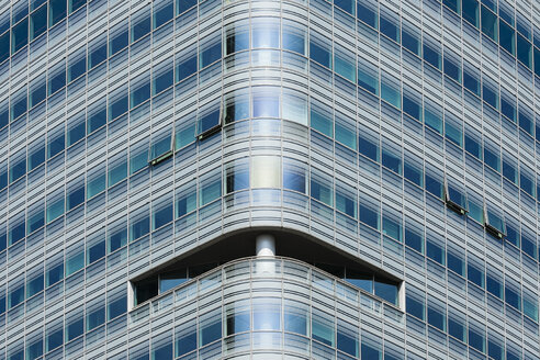 Österreich, Wien, Donau City, Detail eines Bürogebäudes - DISF001050