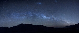 Neuseeland, Sternenhimmel, Milchstraße bei Nacht - WVF000652