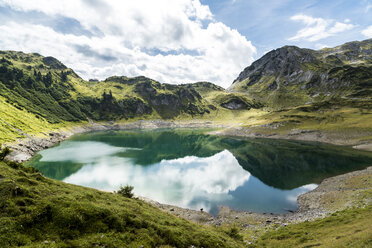 Austria, Vorarlberg, Lechtal Alps, Lechquellen Mountains, Lake Formarinsee - STSF000519