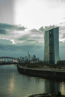 Deutschland, Frankfurt, Hauptsitz der Europäischen Zentralbank - UUF001997