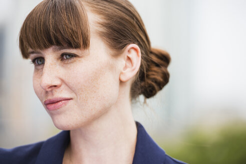 Portrait of woman with freckles - FMKYF000545