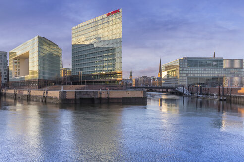 Germany, Hamburg, Hafencity, High-rise office building Ericusspitze, Publishing house Der Spiegel - NKF000177