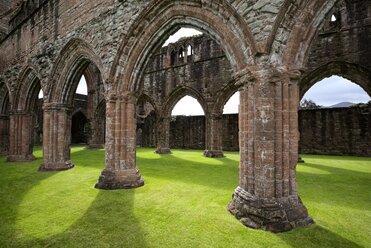 Vereinigtes Königreich, Schottland, Dumfries und Galloway, Sweetheart Abbey - ELF001299