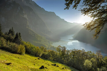 Schweiz, Kanton Glarus, Klöntal, - HLF000762