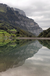 Schweiz, Kanton Glarus, Klöntal, Kloentalersee - HLF000741