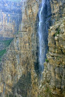 Spanien, Ordesa-Nationalpark, Wasserfall - DSGF000408