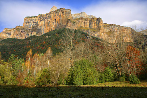 Spanien, Ordesa-Nationalpark, Felsformation, lizenzfreies Stockfoto