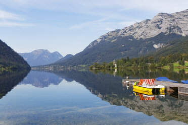 Austia, Styria, Salzkammergut, Lake Grundlsee in Goessl - SIEF006066