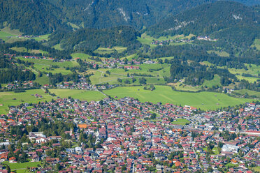 Germany, Bavaria, Allgaeu, View to Oberstdorf - WGF000485