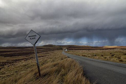 UK, Schottland, Isle of Skye, Singletrail - DLF000007