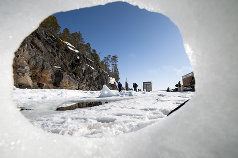 Russland, Polarkreis-Tauchzentrum, Polarkreis, Eisloch, lizenzfreies Stockfoto