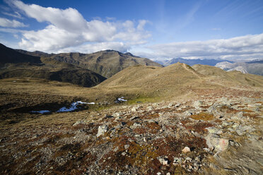 Italien, Südtirol, Watlesgebiet, Blick auf die Ortler-Alpen - MYF000604