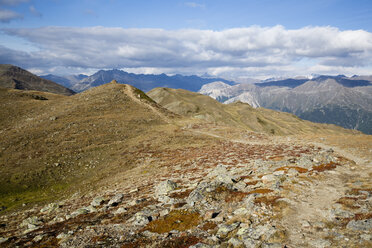 Italien, Südtirol, Watlesgebiet, Blick auf die Ortler-Alpen - MYF000605