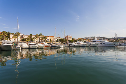 Frankreich, Provence-Alpes-Cote d'Azur, Departement Var, Bandol, Yachthafen, lizenzfreies Stockfoto