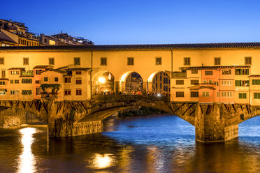 Italy, Tuscany, Florence, Ponte Vecchio, Blue hour - PUF000110