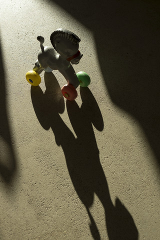 Spielzeugpferd mit Rädern, lizenzfreies Stockfoto