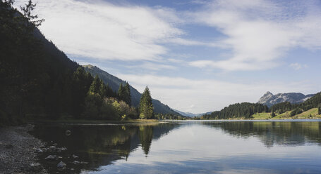 Austria, Tyrol, Tannheimer Tal, mountain lake - UUF002324