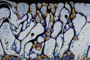 Patterns of soap bubble - MJOF000839