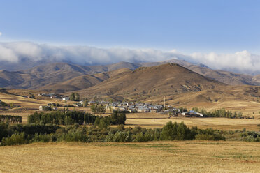 Türkei, Schwarzmeerregion, Dorf Cayiroezue im Pontischen Gebirge - SIEF006182