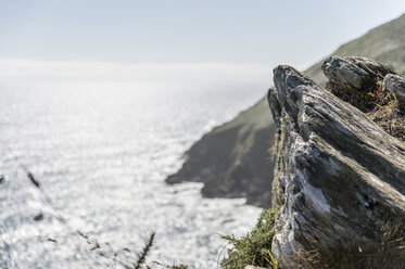 Vereinigtes Königreich, England, Cornwall, bei Polperro, Südküste, Felsenküste - FRF000027