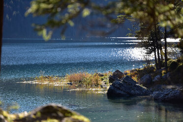 Deutschland, Bayern, Allgäu, Eibsee - FDF000083