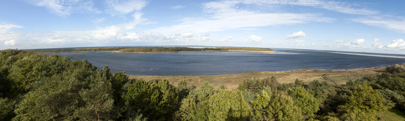 Deutschland, Nationalpark Vorpommersches Haffgebiet, Blick auf die Insel Bock - ZCF000183