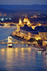 Hungary, Budapest, View to River Danube, Chain Bridge, Margaret Bridge and Parliament Building, Blue hour - BRF000799