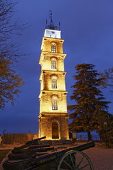 Türkei, Marmara-Region, Bursa, Uhrenturm im Tophane-Park - SIEF006231