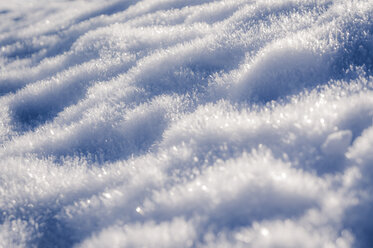 Surface of snow at sunlight - PUF000186