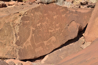 Nambia, Kunene, Damaraland, Petroglyphen in der Twyfelfontein-Schlucht - ES001449