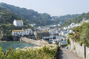 Vereinigtes Königreich, England, Cornwall, Fischerdorf Polperro, Hafen - FRF000094