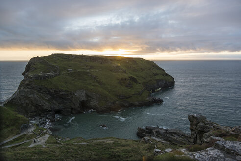 UK, England, Cornwall, Tintagel Castle an der Küste - PA001054