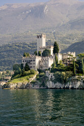 Italy, Veneto, Malcesine with Castello Scaliger - LV002175
