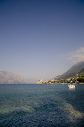 Italy, Veneto, Malcesine, View over Lake Garda - LVF002165