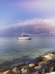 Italien, Brenzone sul Garda, Gardasee - LVF002231