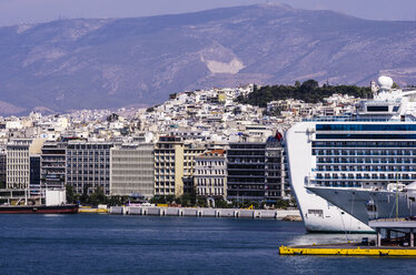 Greece, Athens, waterfront - THAF000915