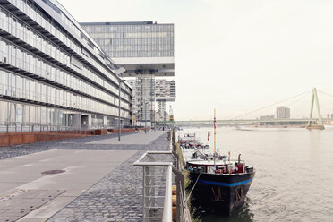 Germany, Cologne, crane houses at River Rhine - MEMF000460