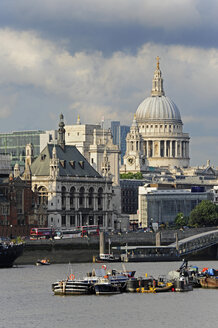 UK, London, River Thames and St. Paul's Cathedral - MIZF000636