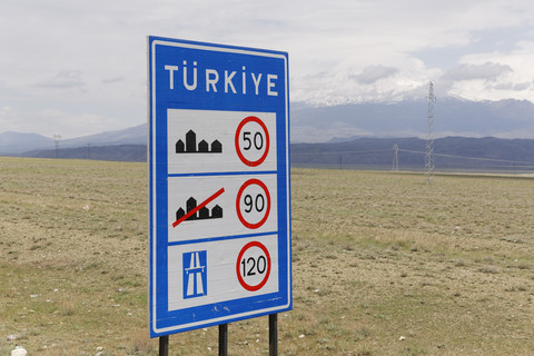 Turkey, Dogubeyazit Province, speed limit sign stock photo