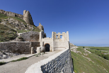 Türkei, Provinz Van, Van, Blick auf den Eingang der Zitadelle - SIEF006241