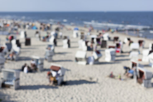 Deutschland, Mecklenburg-Vorpommern, Rügen, Strand im Ostseebad Binz - HCF000075