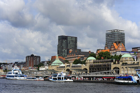 Germany, Hamburg, St. Pauli Landing Stages - MIZF000730