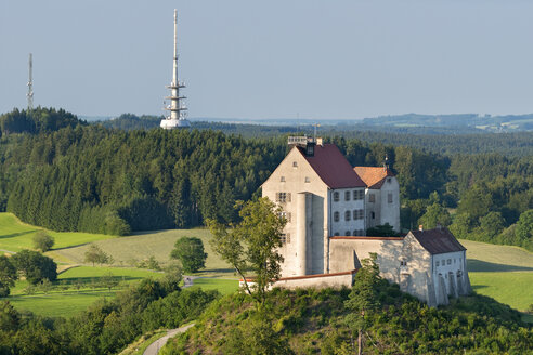 Germany, Baden-Wuerttemberg, Ravensburg, Waldburg Castle - SHF001590