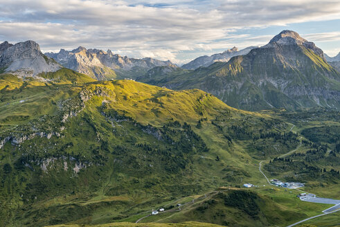 Österreich, Vorarlberg, Lechtal, alpine Landschaft - SHF001634