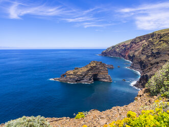 Spanien, Kanarische Inseln, La Palma, Steilküste bei Garafia - AMF003262