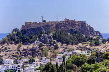 Griechenland, Ägäische Inseln, Rhodos, Blick auf die Akropolis - THAF000926