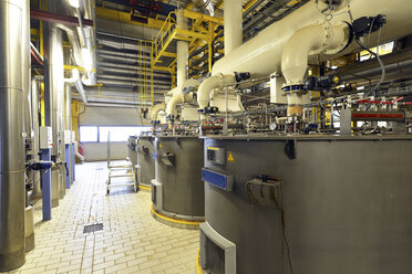 Centrifuges in a sugar mill - LYF000355