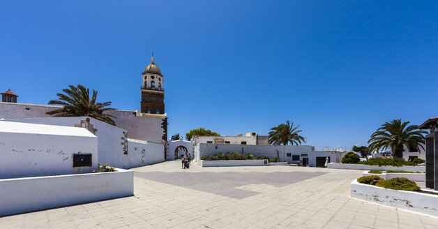 Spanien, Kanarische Inseln, Lanzarote, Teguise, Altstadt, Iglesia Nuestra Senora de Guadalupe - AMF003315